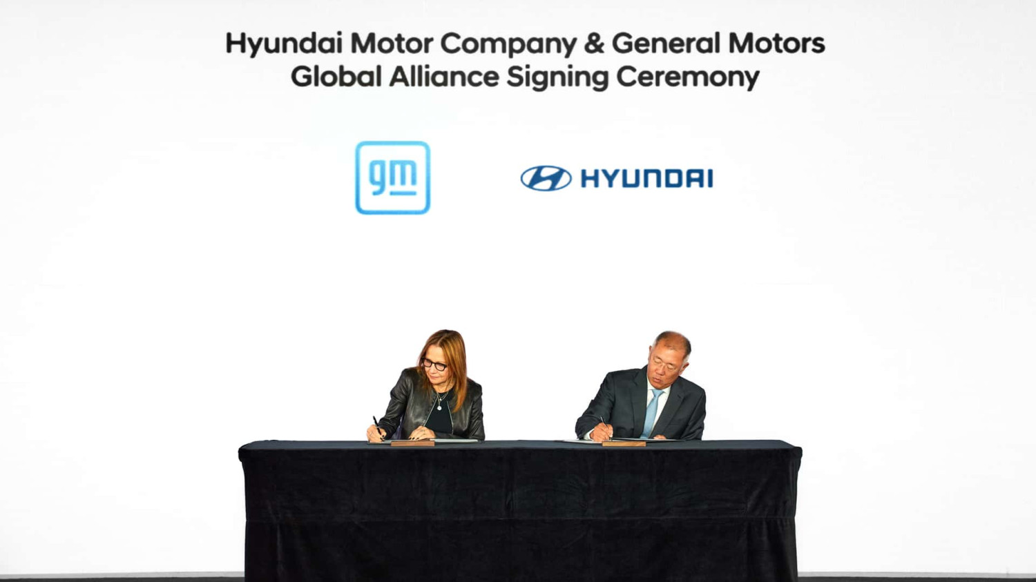 GM dan Hyundai Akan Kembangkan Truk, Mobil, dan Van Bersama