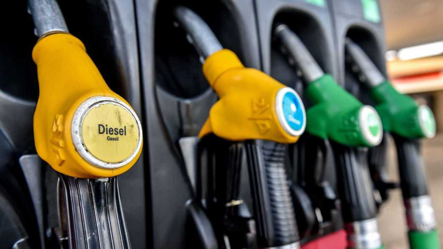Carburants : le gouvernement lance des contrôles pour prévenir les hausses abusives à la pompe