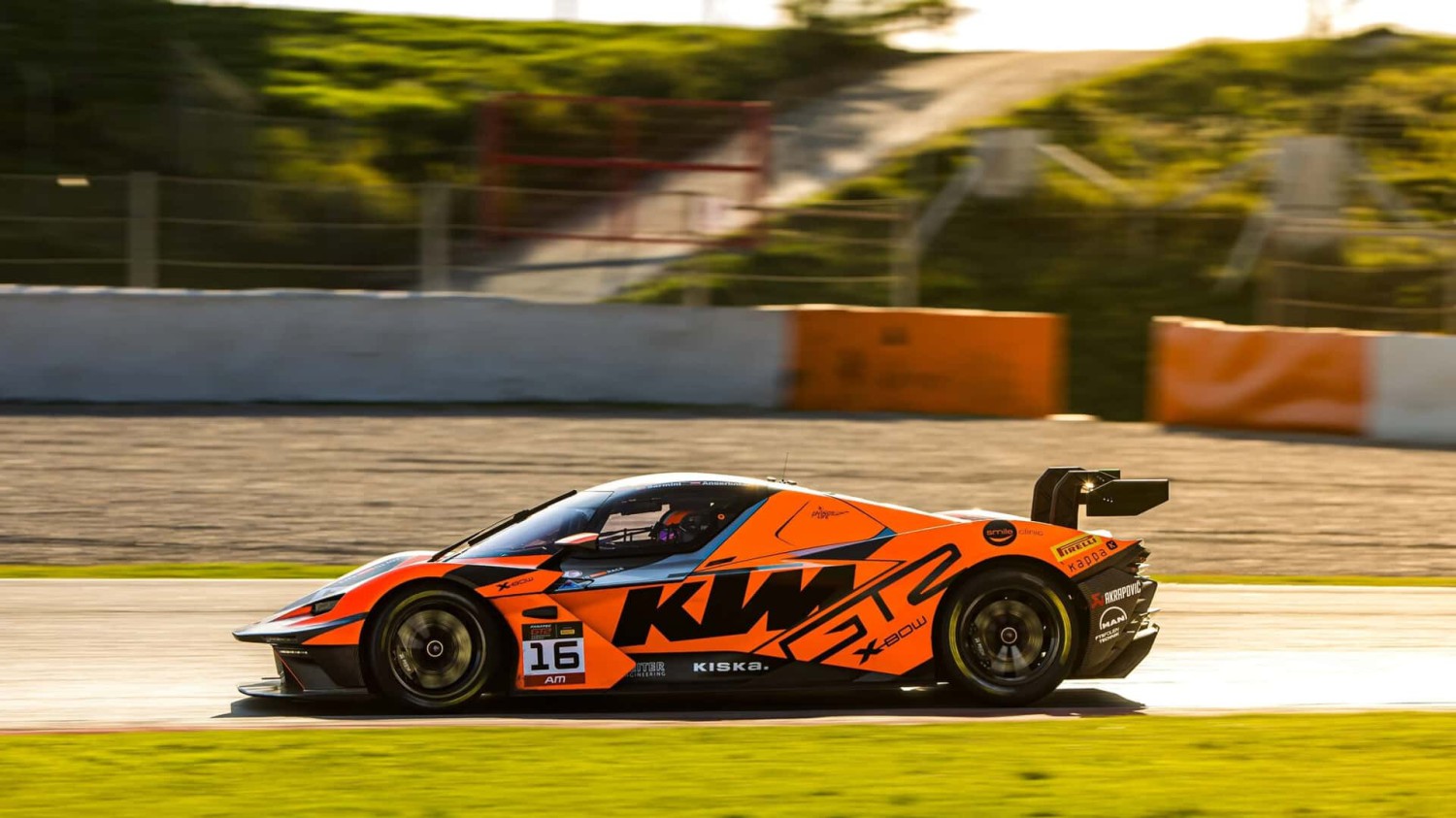 KTM Mungkin Stop Produksi Supercar dan Fokus ke Sepeda Motor