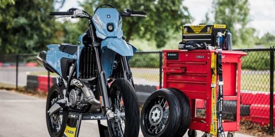 Inilah DR-Z4SM, Motor Supermoto Suzuki yang Diam-Diam Siap Menggebrak Pasar