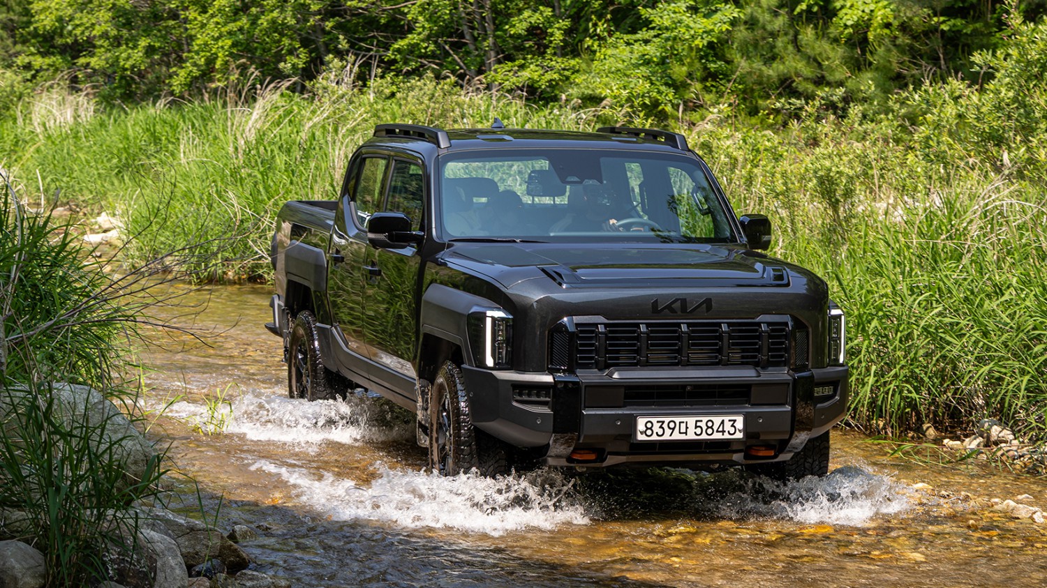 Kia midsize pickup aims for 90,000 sales, chases Toyota Tacoma