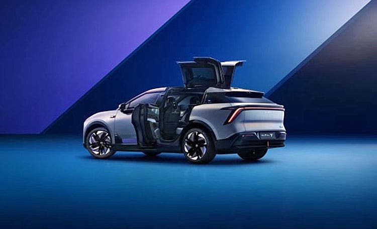 Wild Vehicle Designs To Try To Compete In China Need To Go, MIIT Decides