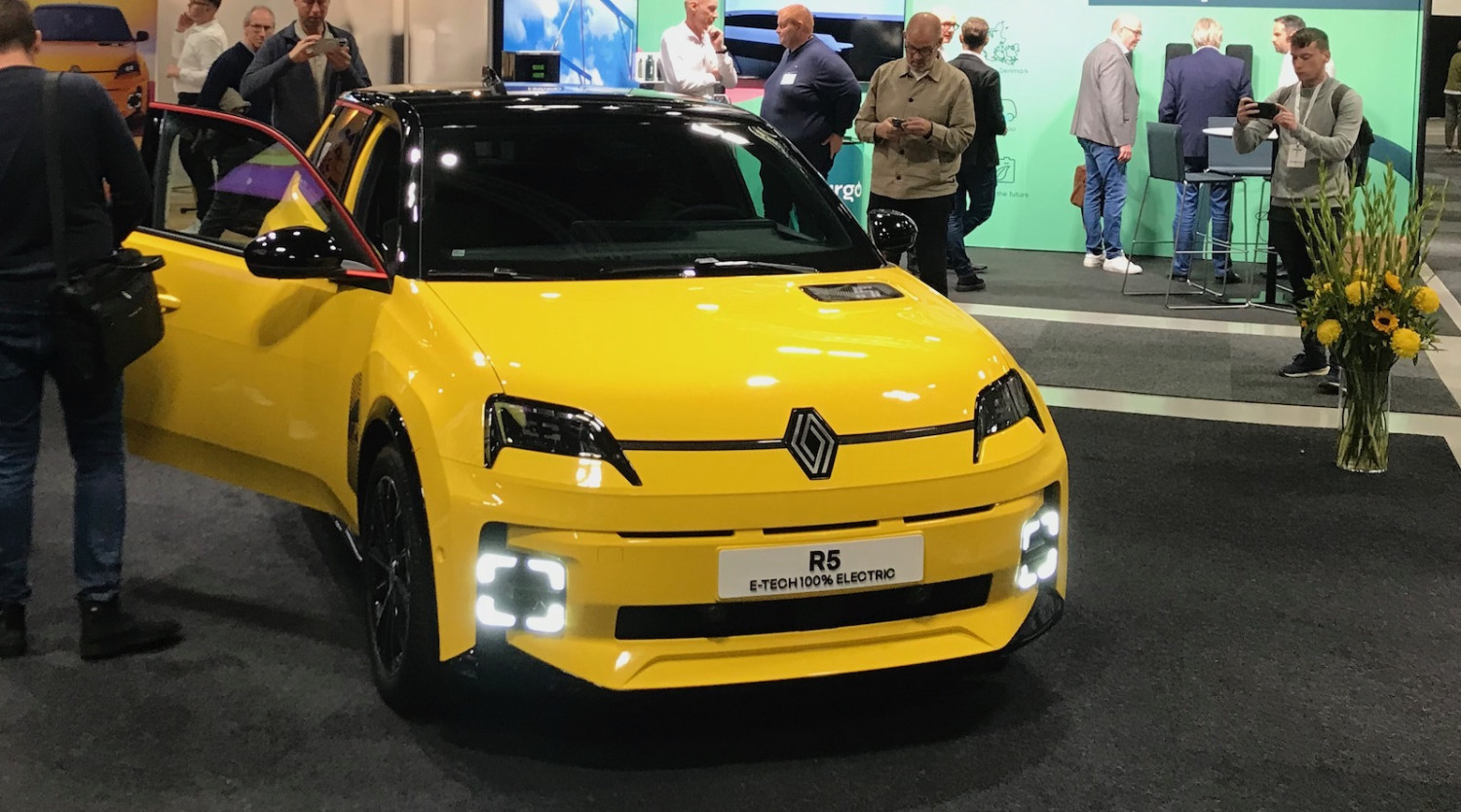 Renault, Renault EV Demand Grew 50% in Some Markets from Iran War