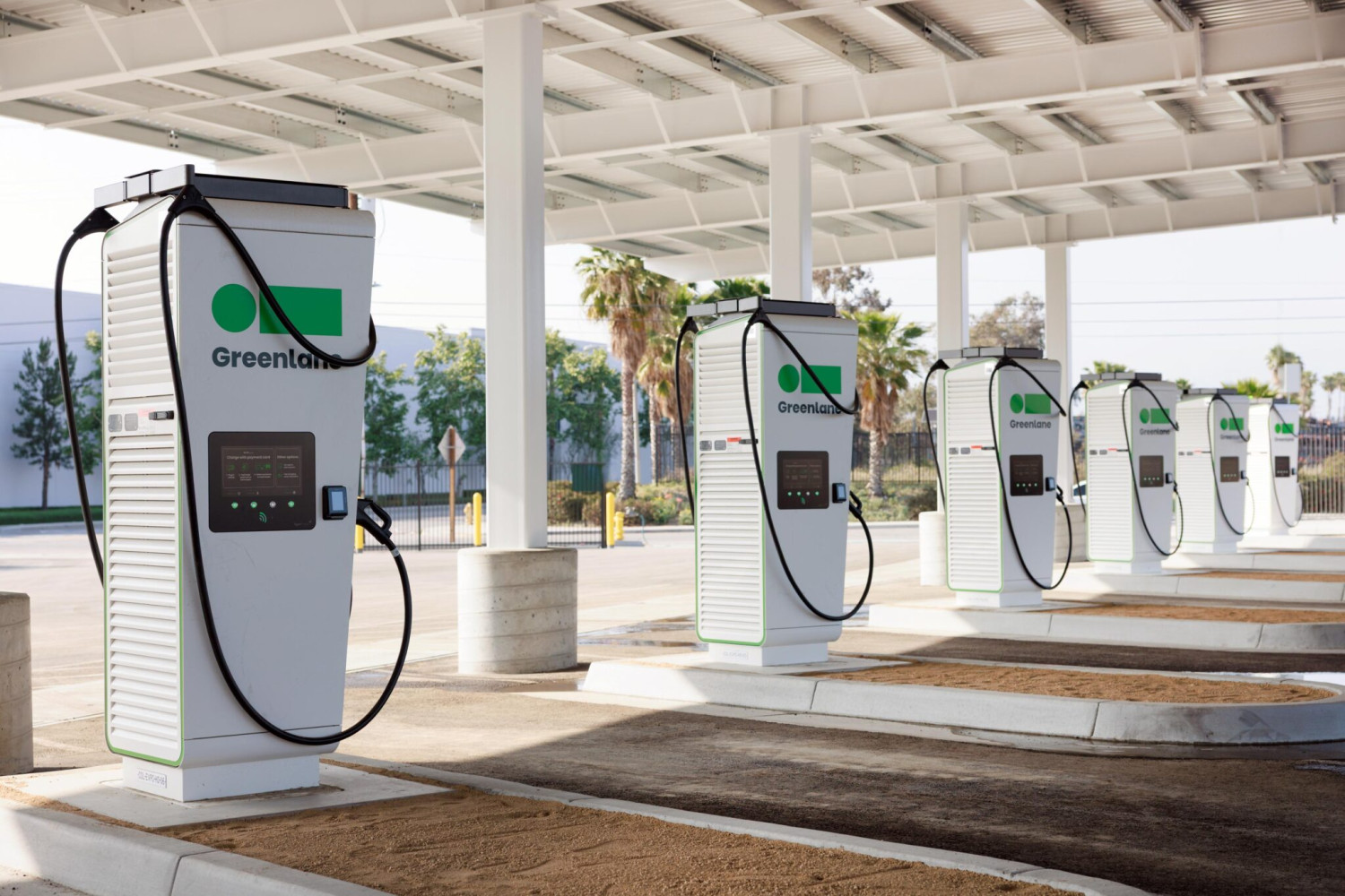 Greenlane Expands Electric Truck Charging, Plans Chargers In Texas