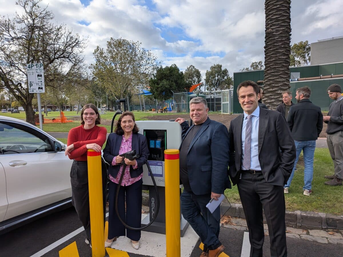 Battery, Neighborhood Battery Combined With Solar & EV Chargers