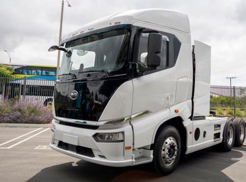 $1 Billion Electric Truck Rebate Program Announced