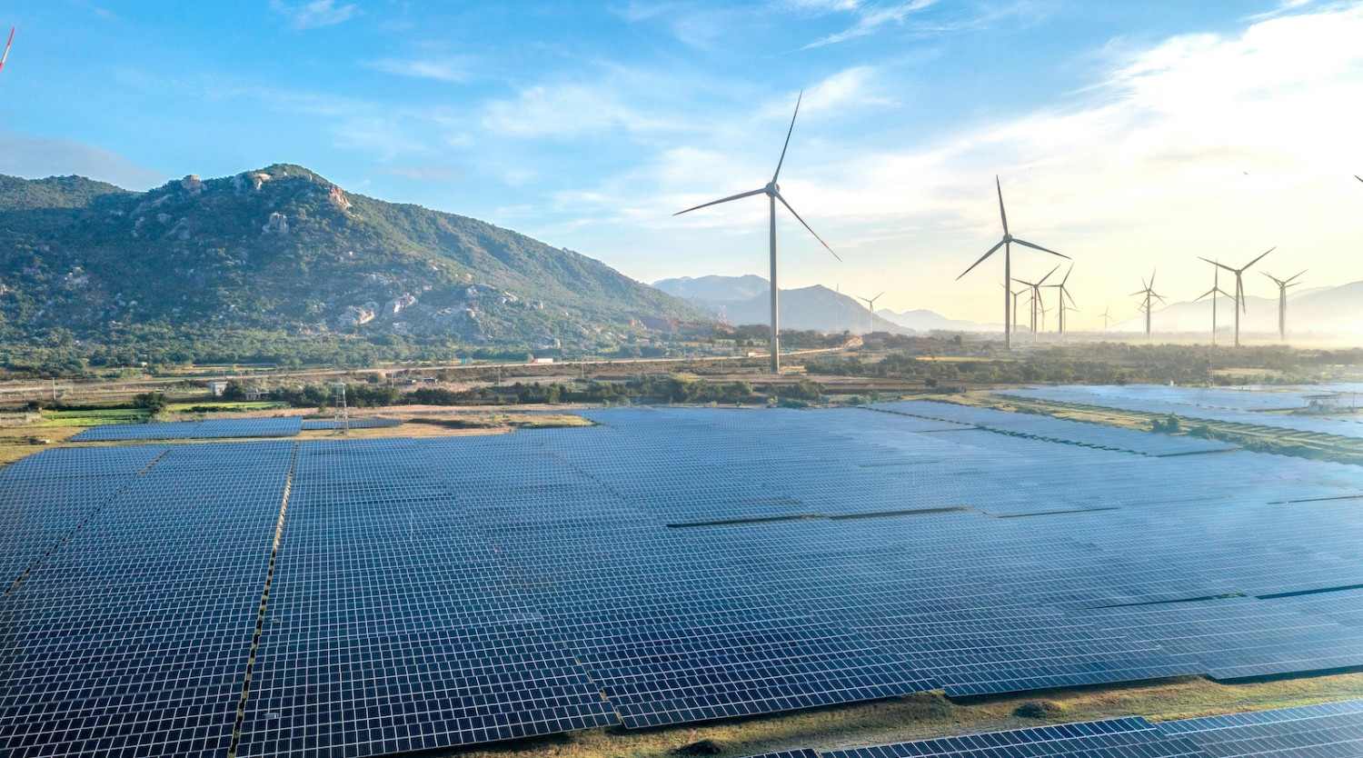 Why Would Someone Prefer Coal Power Over Solar & Wind?