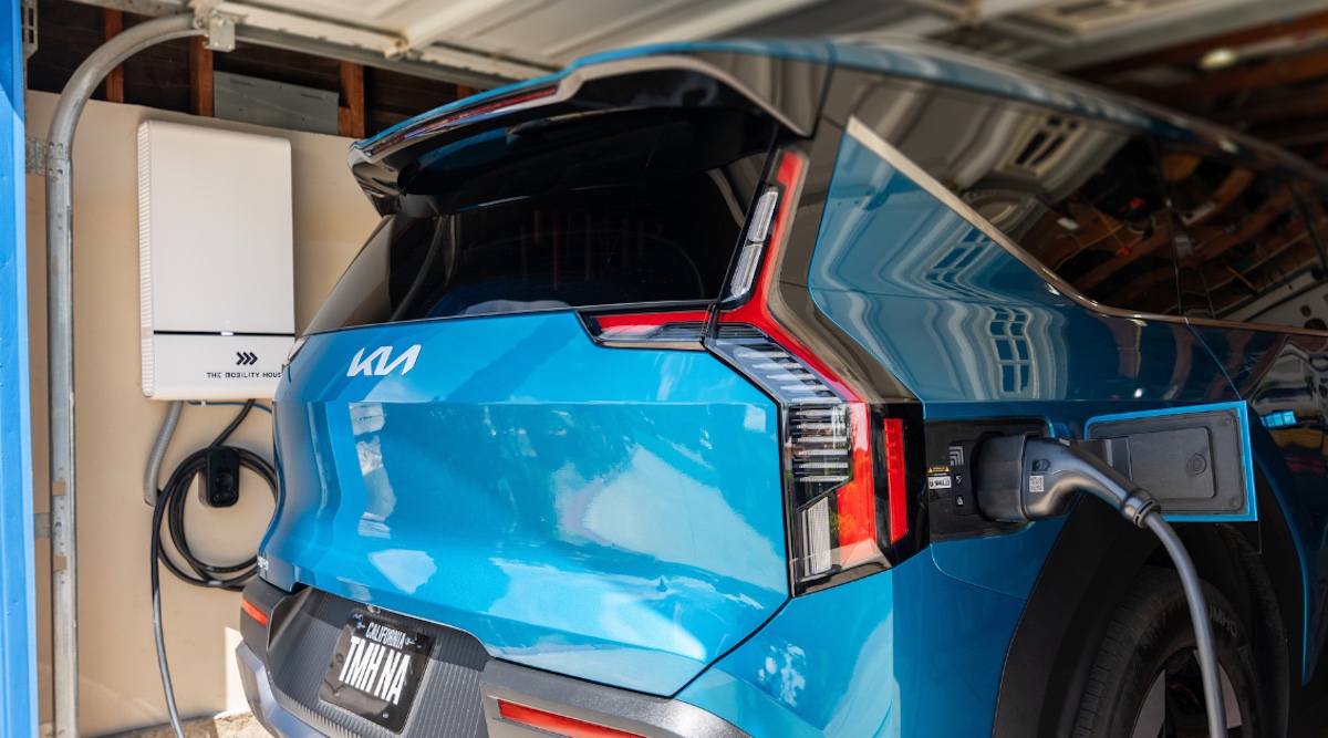Partnership with EnergyHub, Sunrun, &amp; The Mobility House to Test Massachusetts Residential Vehicle-to-Grid Program for Eversource &amp; National Grid Customers