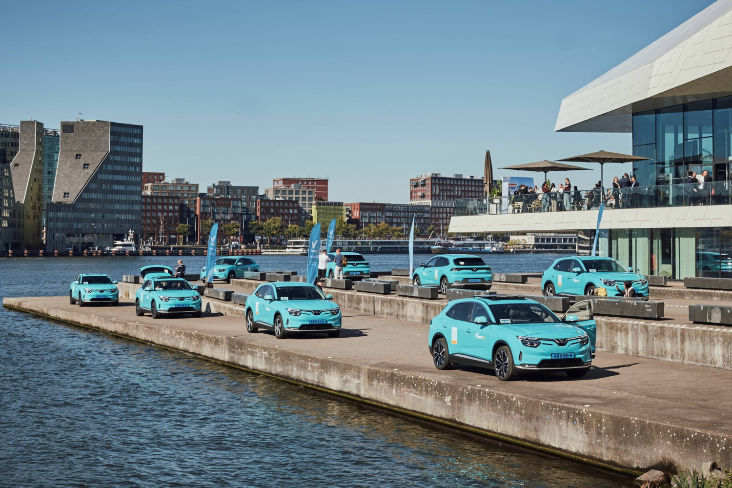 Green SM Starts Amsterdam Taxi Pilot, Bringing the Green EV to Europe