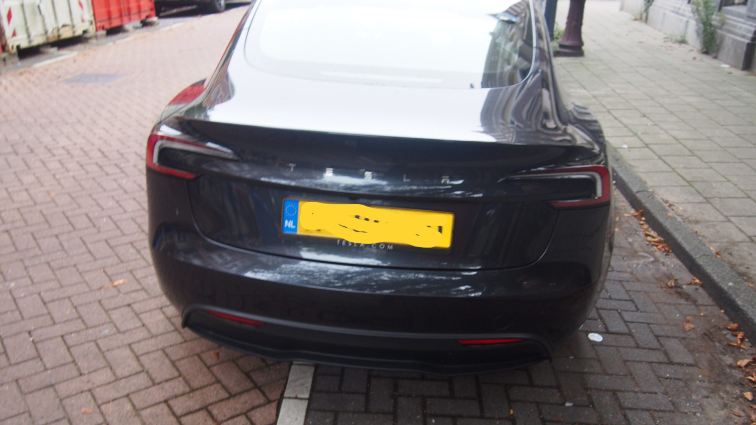 VLA 2.0 vs. FSD in Amsterdam — Part 2: Tesla Model 3