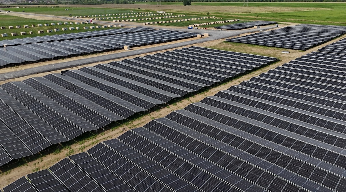 Solar Power Leaps Key Cost Barrier As Coal And Gas Sidelined (Shocker!)