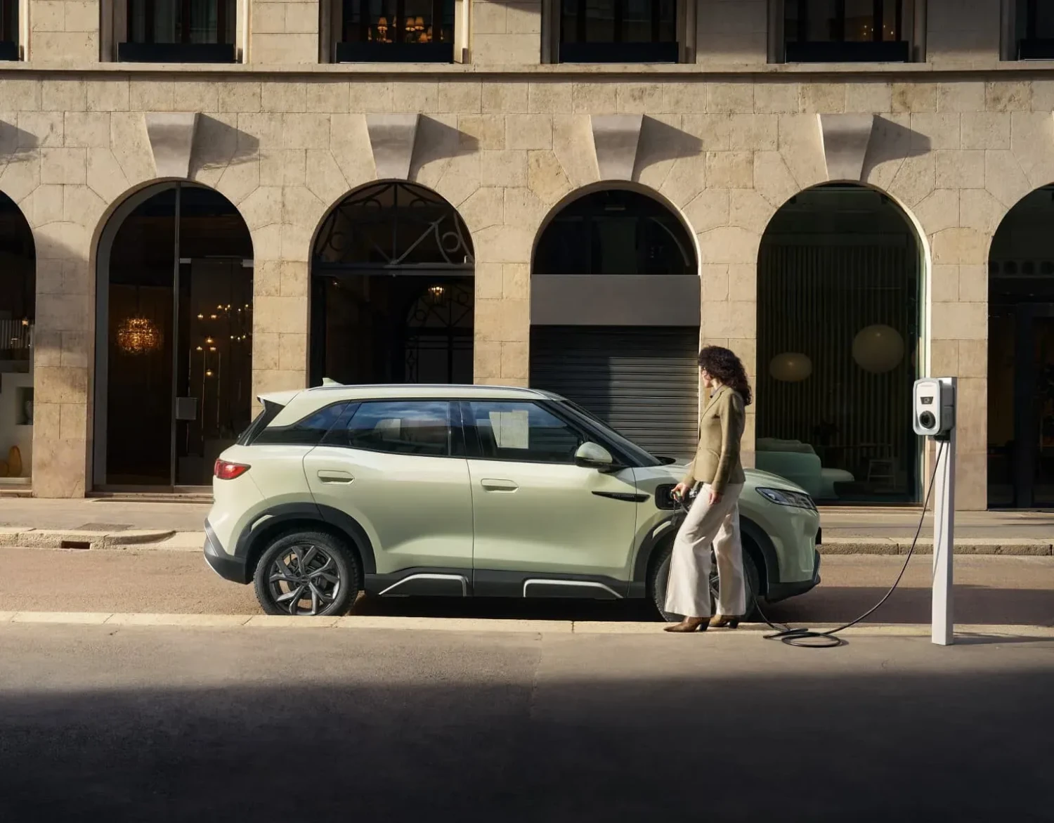 BYD taps Cerence xUI to deploy LLM-powered in-car assistant globally