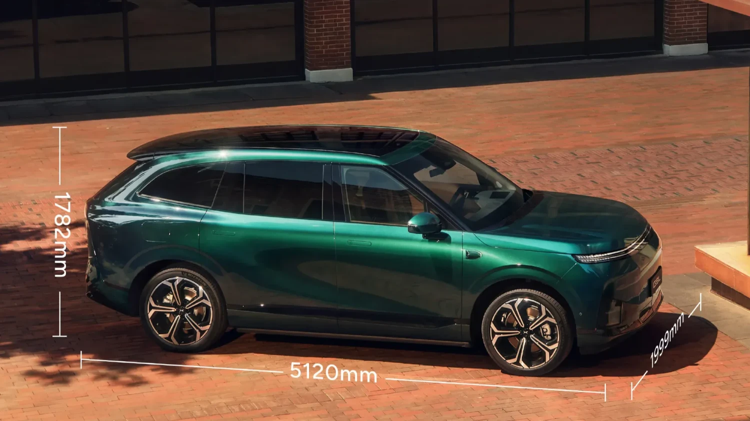 XPeng G9L flagship SUV debuts with 800V charging, 805 km range