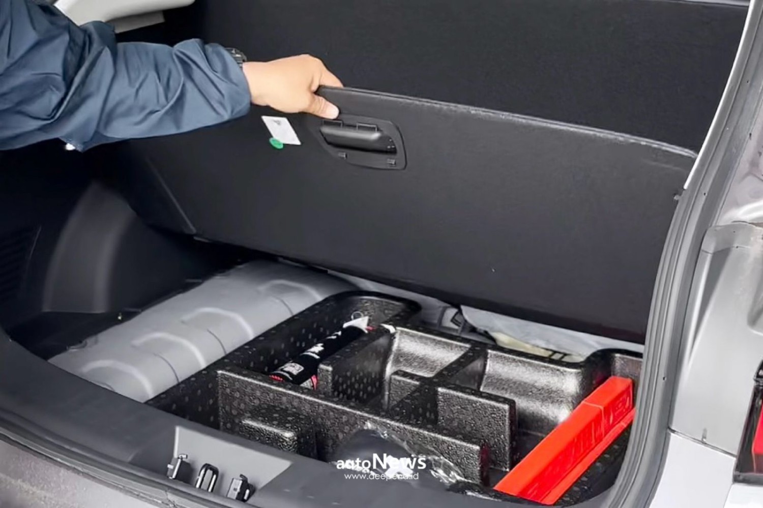 PT NETA Auto Indonesia Tire Repair Kits – 4 SOLUSI BAN MOBIL LISTRIK NETA KEMPES