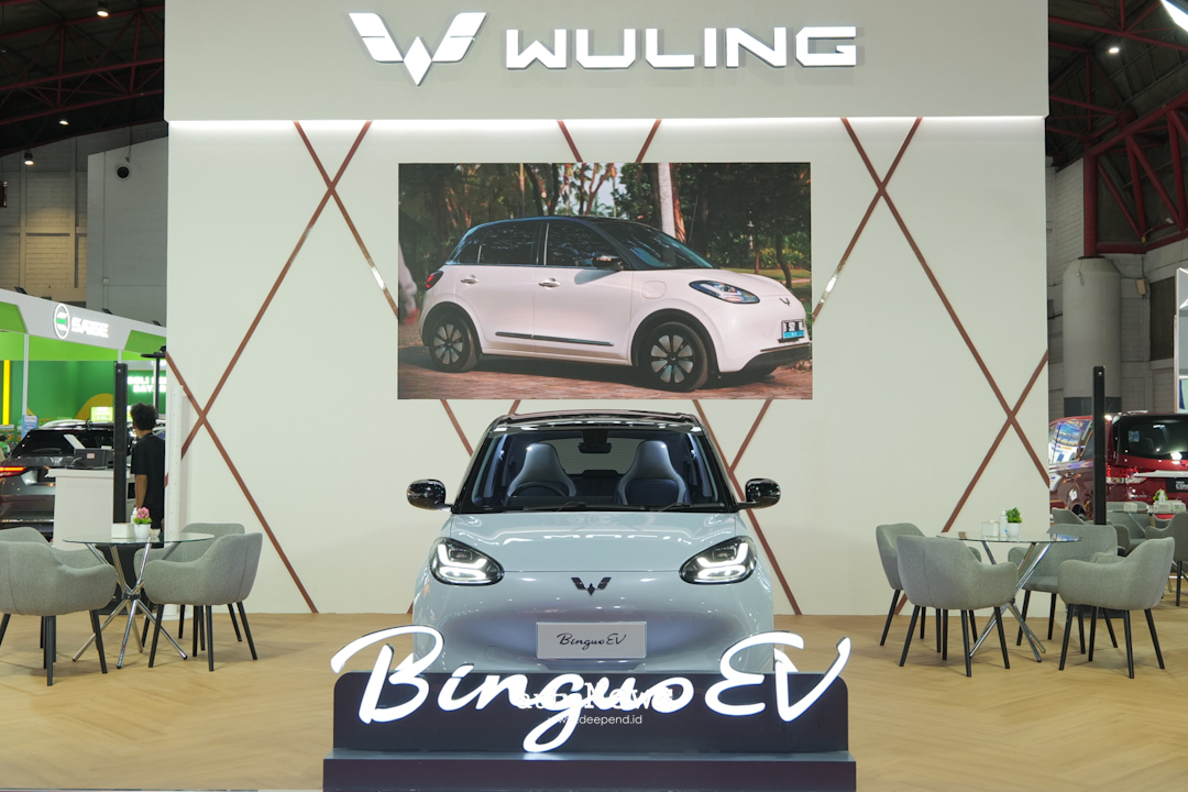 Pameran &amp; Hiburan Jakarta Fair 2025 – WULING KASIH PROMO DP RINGAN DAN LUCKY DIP