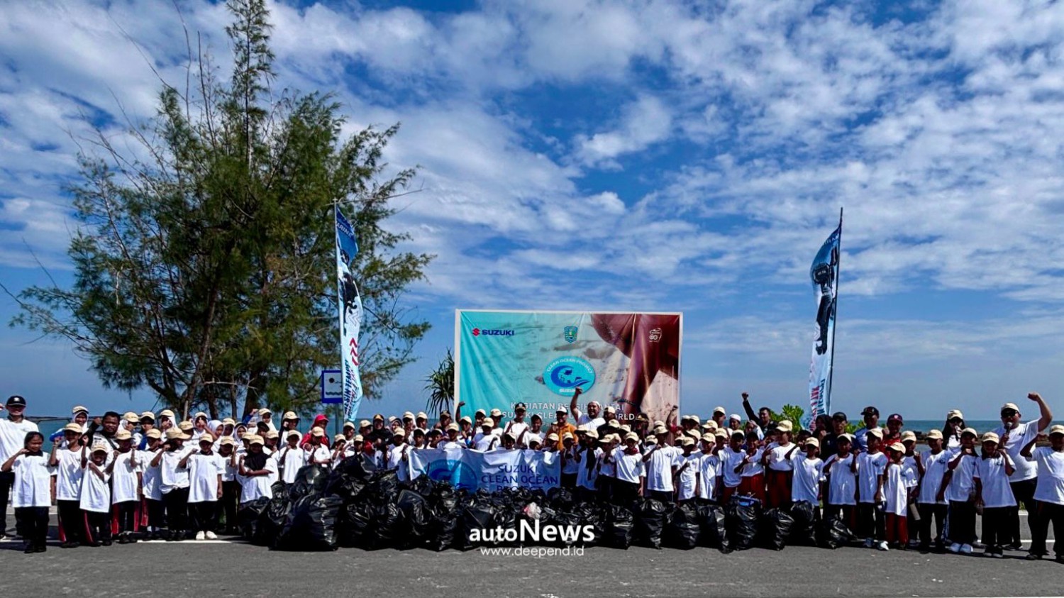 Clean Up The World Suzuki Marine – AKSI BERSIH PANTAI PASIR PANJANG BANGKA BELITUNG