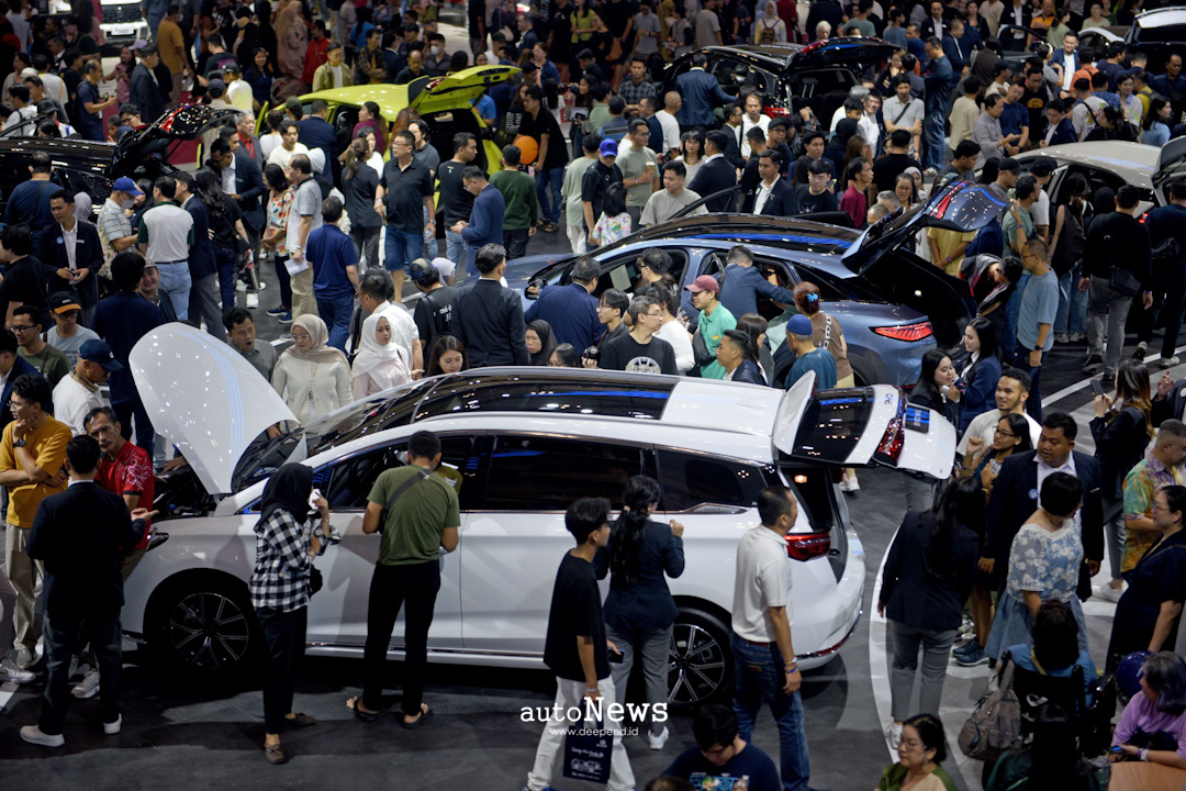 Laporan Penjualan Laris Manis – BYD &amp; DENZA BUKUKAN 4.195 SPK DI GIIAS 2025