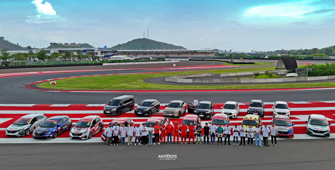 Balap Mobil Dominasi di Mandalika – HRI TUTUP MUSIM 2025 DENGAN 5 GELAR