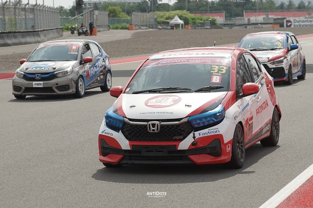 Balap Mobil Dominasi di Mandalika – HRI TUTUP MUSIM 2025 DENGAN 5 GELAR