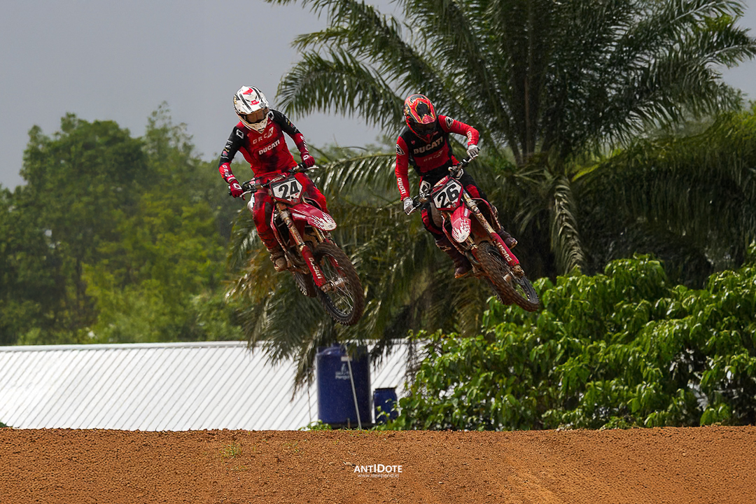 Motocross GTX Championship Diva &amp; Hilman – KUASAI PODIUM MOTOCROSS GTX CHAMPIONSHIP