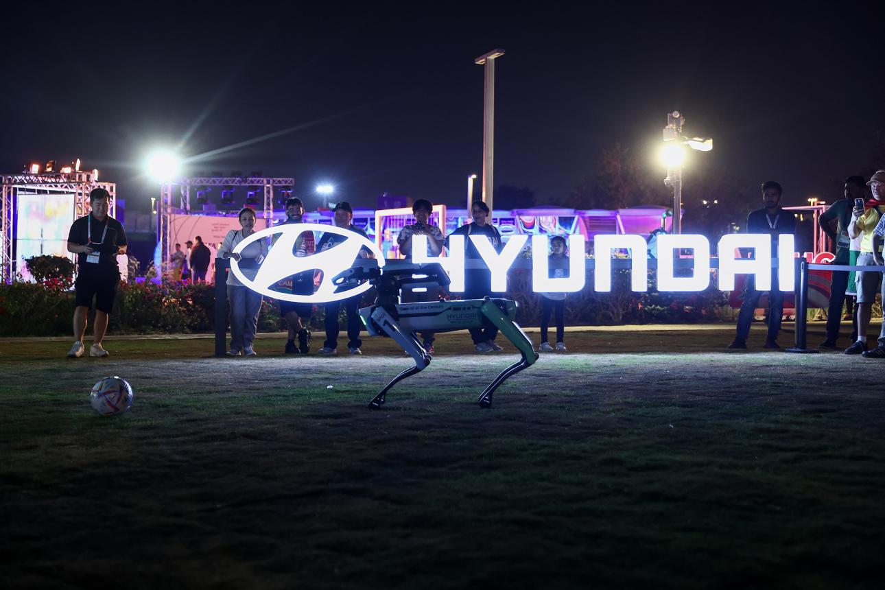 FIFA World Cup 2026 Hyundai “Next Starts Now”: SAAT MOBIL DAN ROBOT MASUK PIALA DUNIA