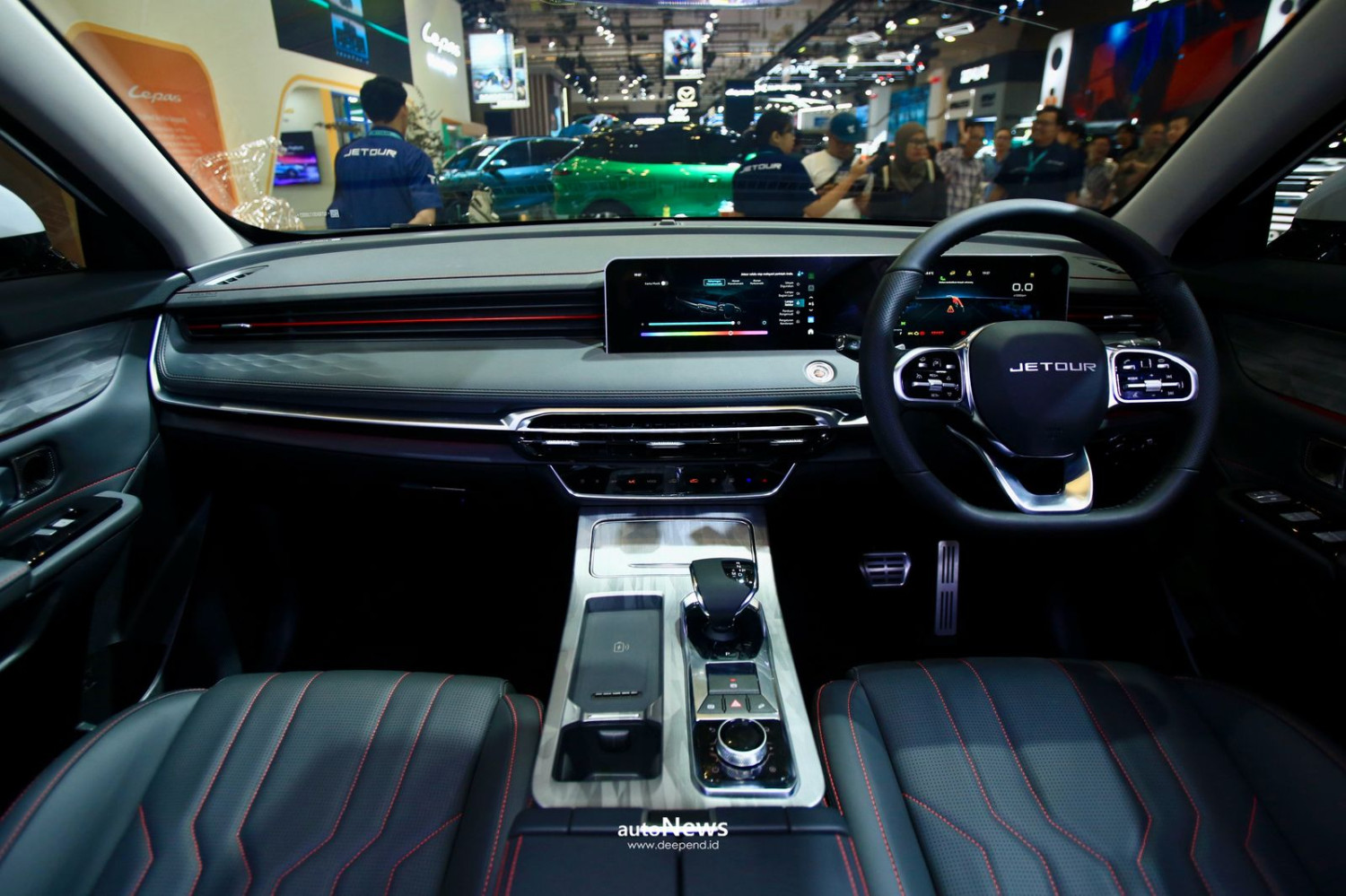 SUV Crossover JETOUR DASHING Inspira – FITUR LENGKAP, HARGA KOMPETITIF
