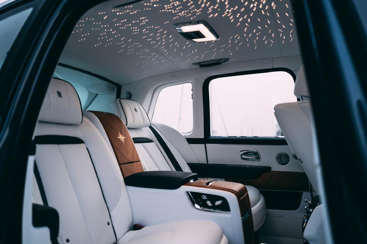 Luxury Lifestyle Rolls-Royce Cullinan Yachting – MOBIL SEBAGAI PERPANJANGAN DUNIA LAUT