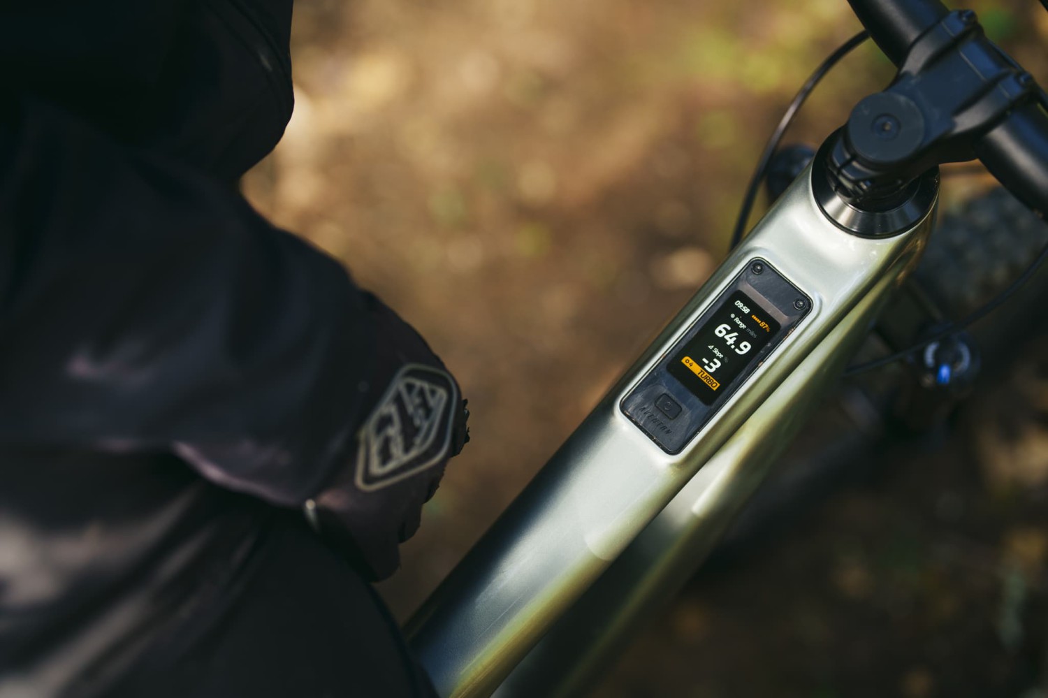 Aventon launched a $6,000 electric mountain bike and it's a steal