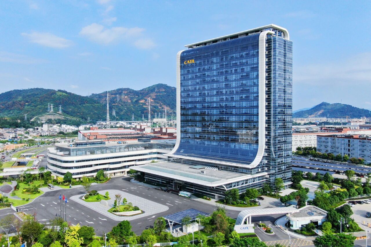 CATL, CATL scores 52.45% YoY surge in Q1 2026 revenue