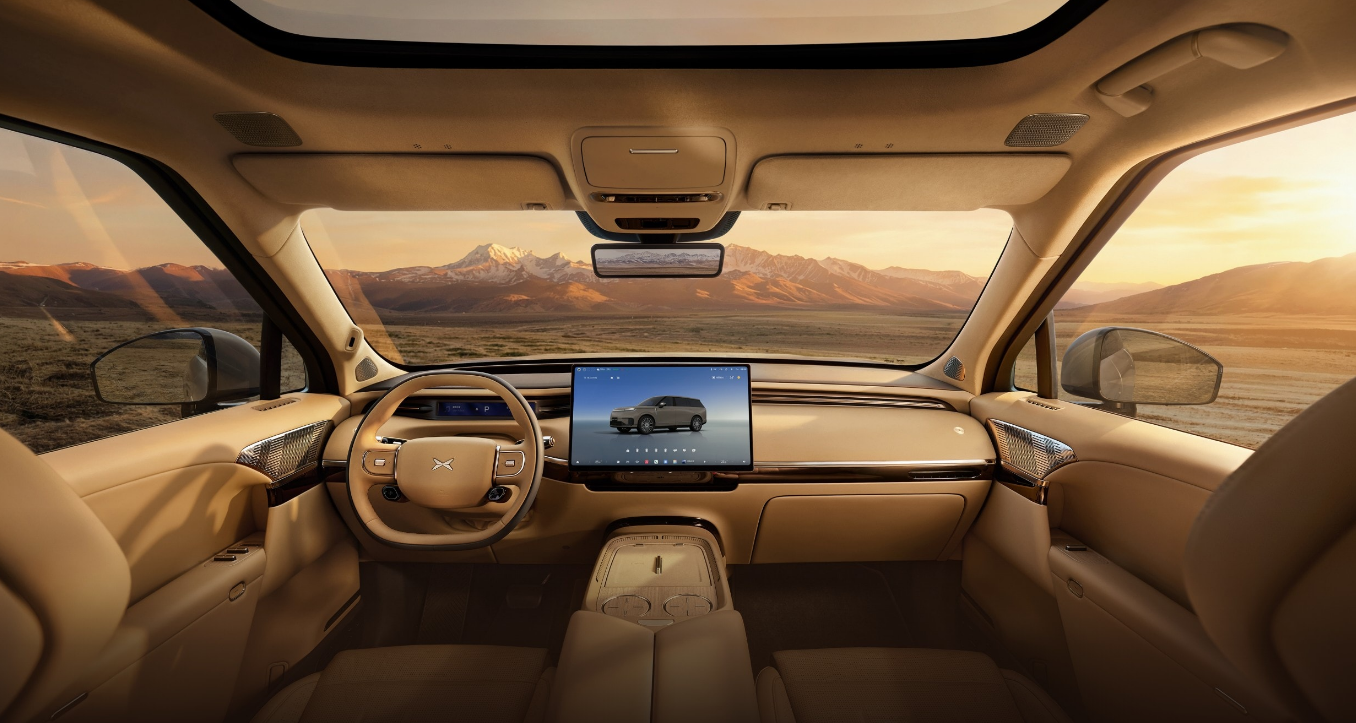 XPENG unveils GX flagship SUV with presale price of 399,800 yuan