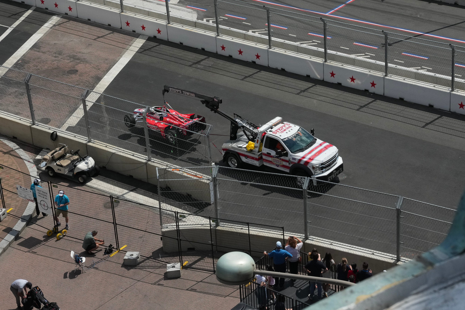 David Malukas Crashes Out of IndyCar’s Freedom 250, Collects Sting Ray Robb