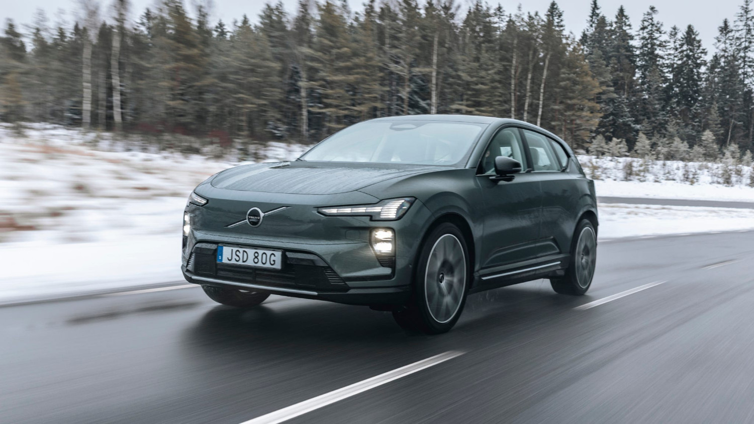 Volvo, Why Volvo Is Speeding Up Its EV Plans While Everyone Else Is Slowing Down