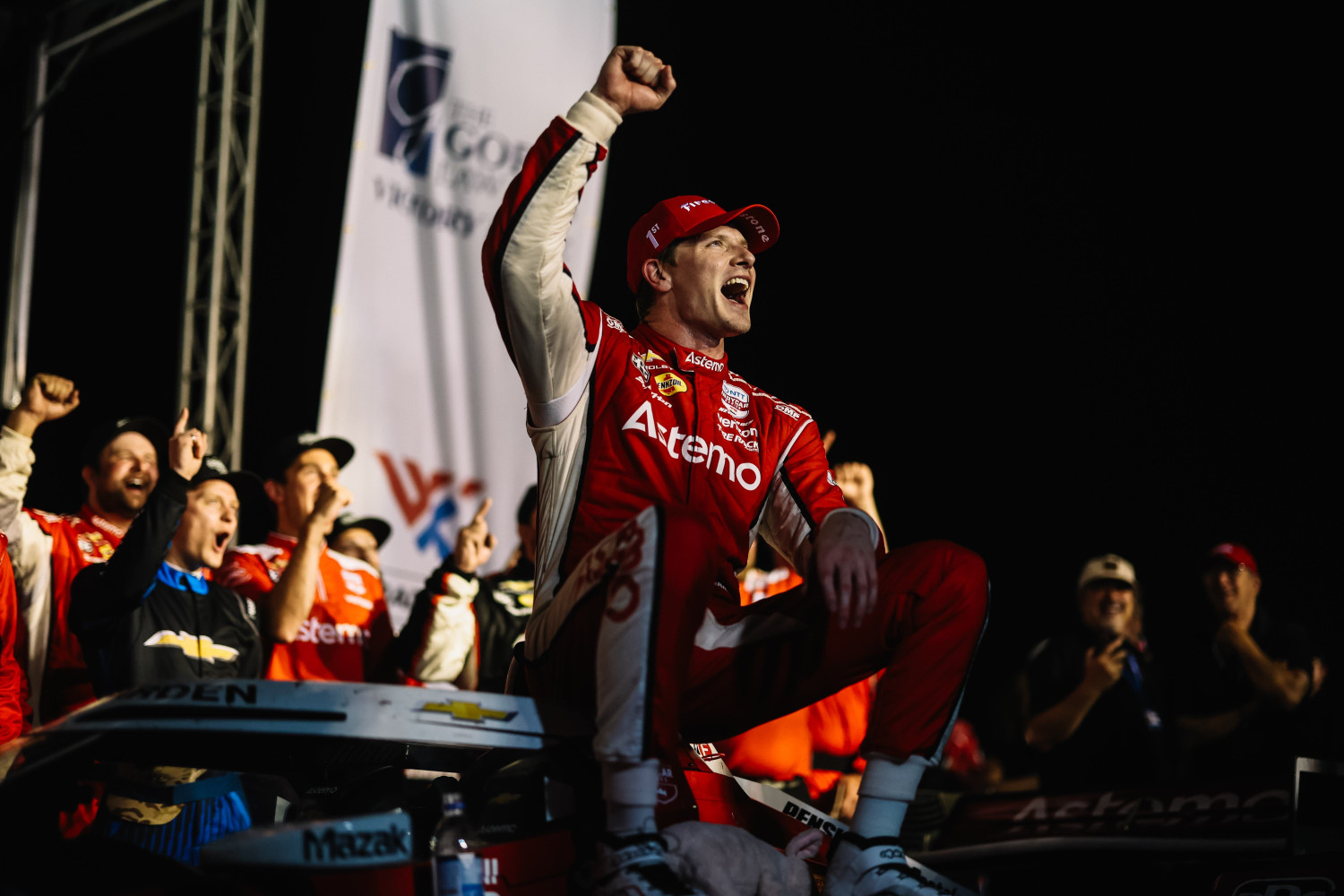 IndyCar, Newgarden Stays Above .500 at WWT Raceway, Wins Sixth Race in Rain Threatened IndyCar Night Race