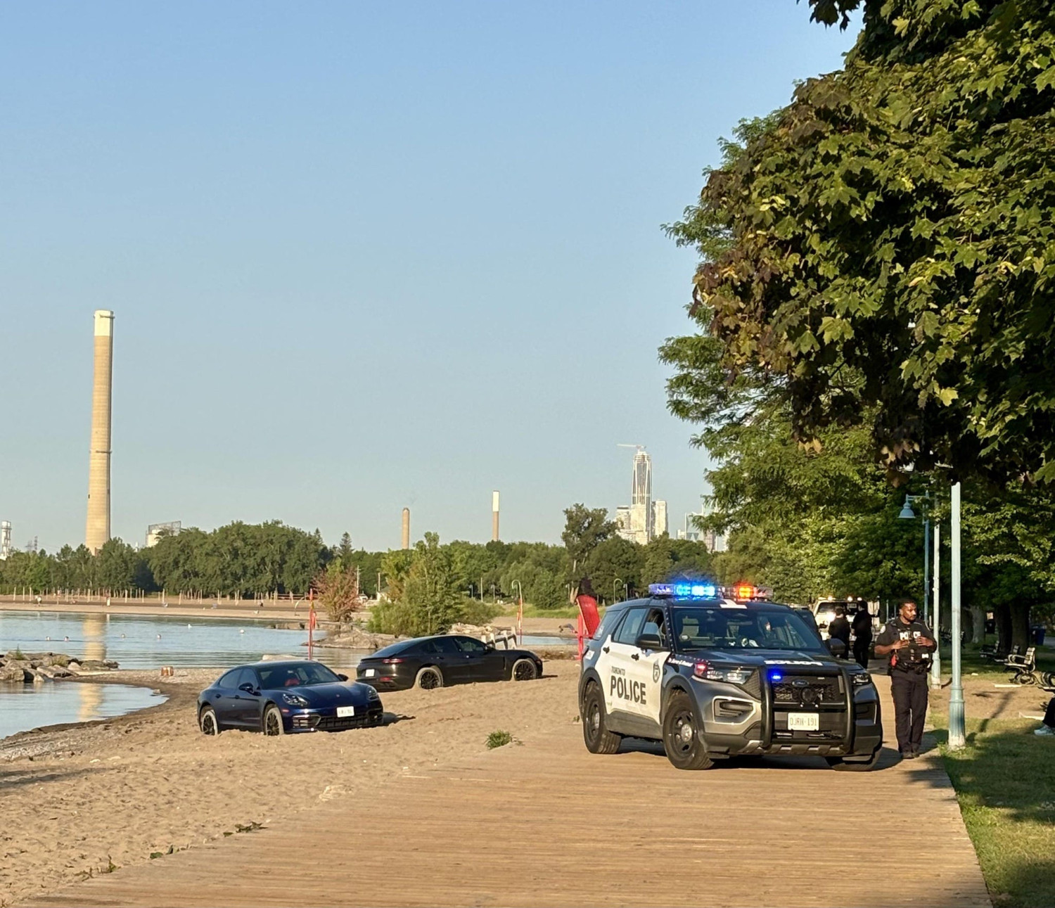 Porsche, Cops Find 2 Porsche Panameras Stranded on the Beach in Canada