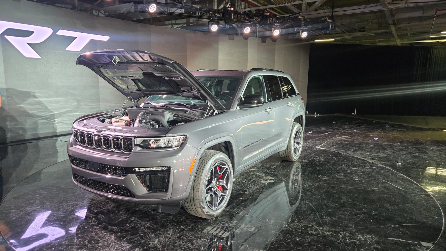 SRT Develops 'eBoost' System to Beat Turbo Lag and Increase Power