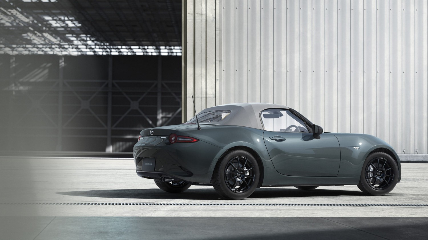 2027 Mazda MX-5 Miata Will Get This Pretty New Green Paint Color
