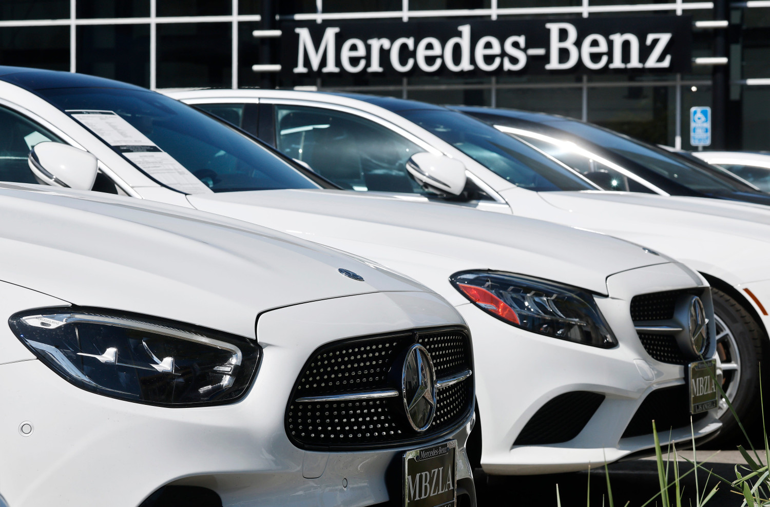 Georgia Man Acquitted on Charge of Kidnapping Mercedes-Benz Dealer Employee During Test Drive
