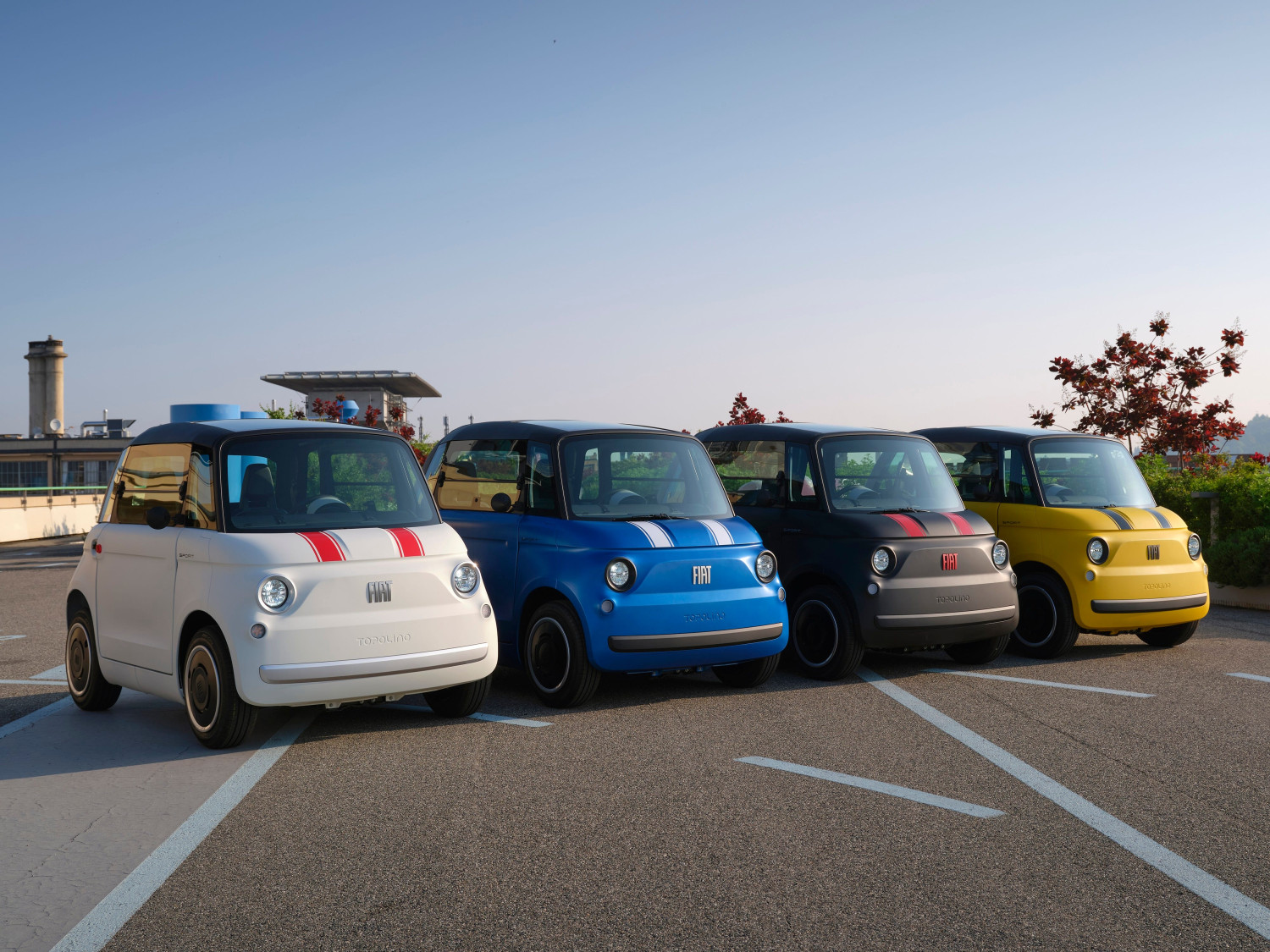 Fiat Shows Cute Multiplina Concept as Topolino Arrives Stateside