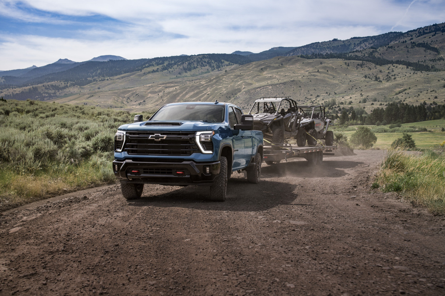 Chevy and GMC’s New Heavy-Duty Trucks Get a Huge 8.3-Liter Diesel V-8