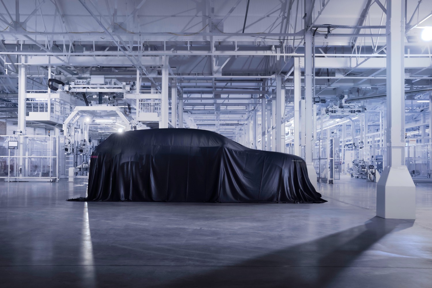 Bentley's 1st EV to Sit at Lower End of Brand's Lineup, Americas Boss Says