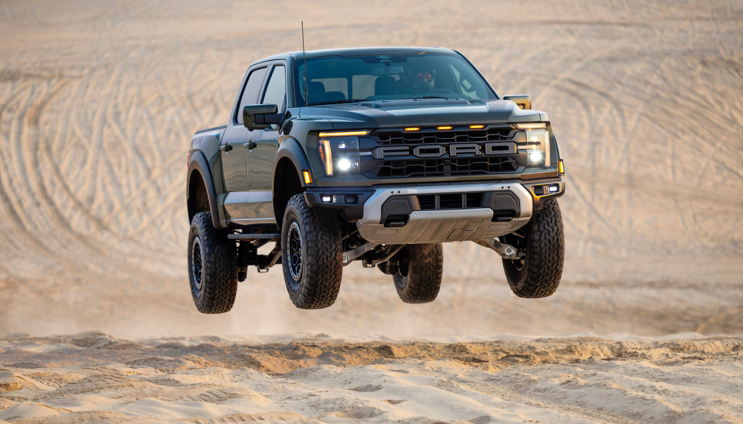 Ford, Ford Brings Back Employee Pricing for All Through July 6