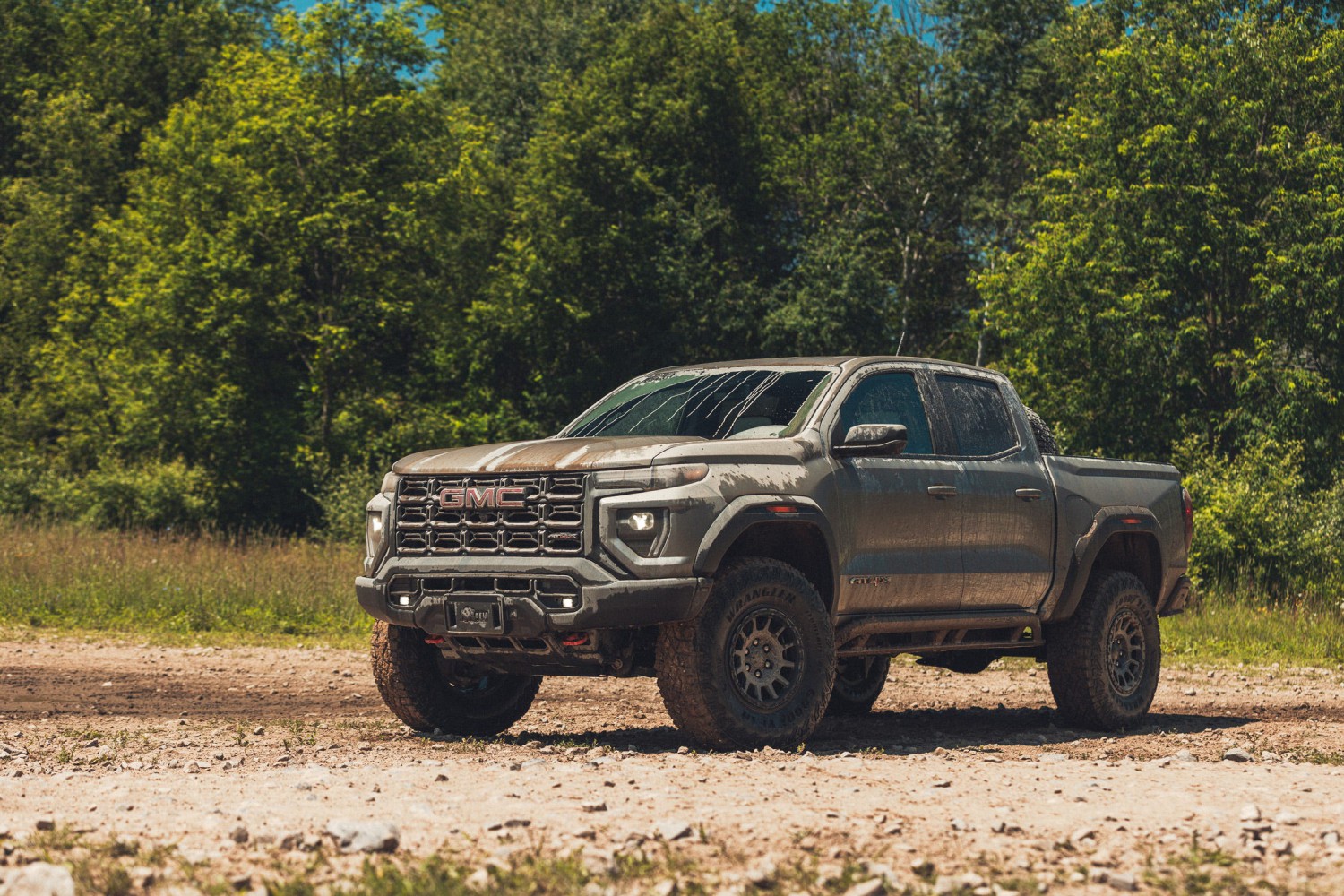 Report: GMC Is Bringing Back the Jimmy as a Body-on-Frame SUV