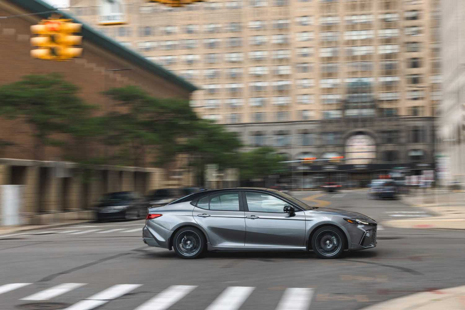 Toyota Recalls 500K Camrys over Blank Digital Gauge Display
