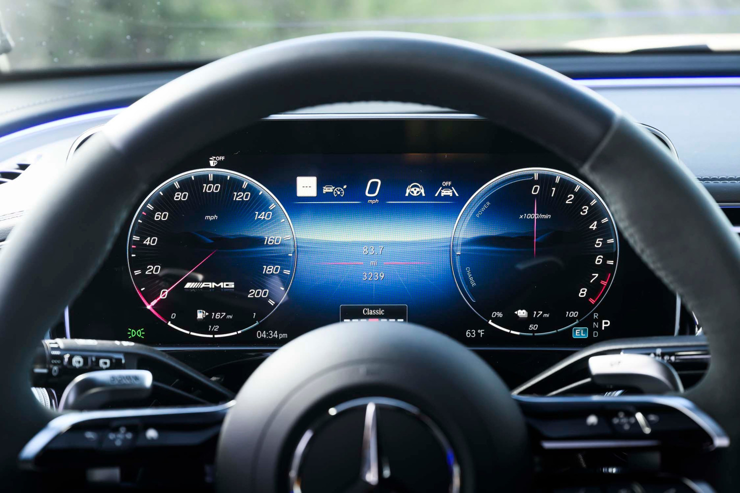Mercedes-Benz Recalls 144K Cars Because of Instrument Panel Failure