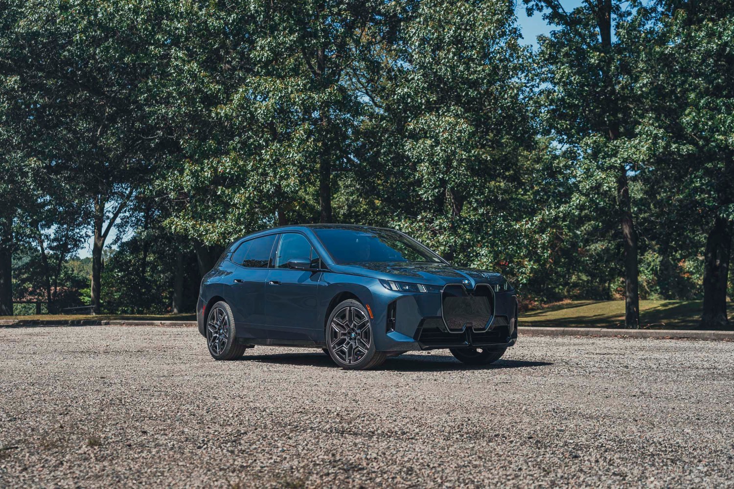 BMW Confirms That the iX Electric SUV Is Getting Axed in America