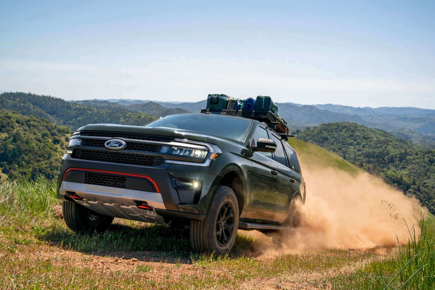 Ford Initiates Seatbelt Recall for Nearly 420,000 Expedition, Navigator SUVs