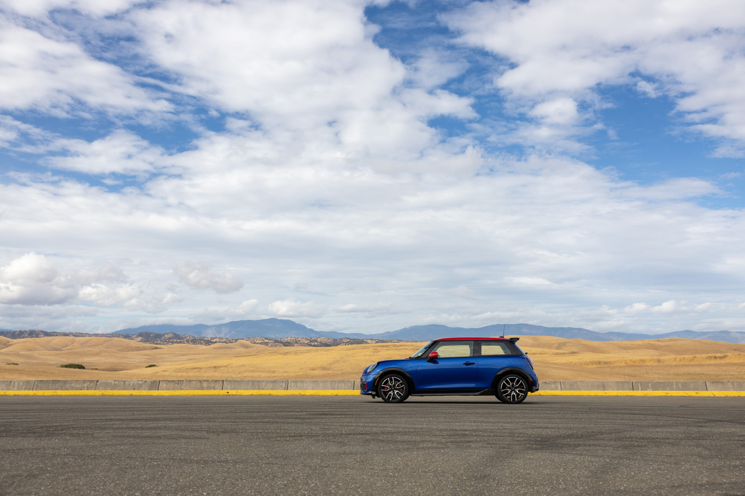 Next-Generation Mini Cooper Could Go Rear-Wheel Drive, Report Claims
