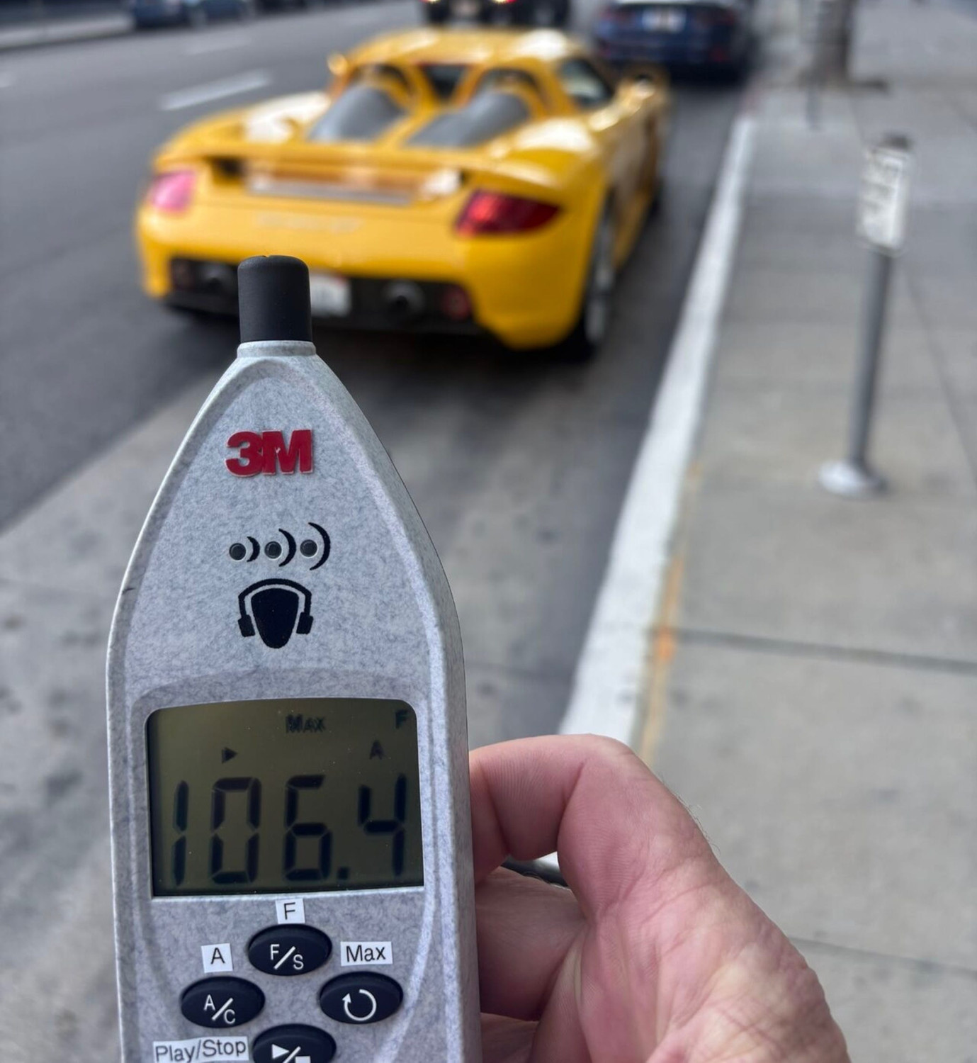Beverly Hills Police Crackdown on Loud Exhausts Starts With Porsche Carrera GT, C8 Corvette Z06