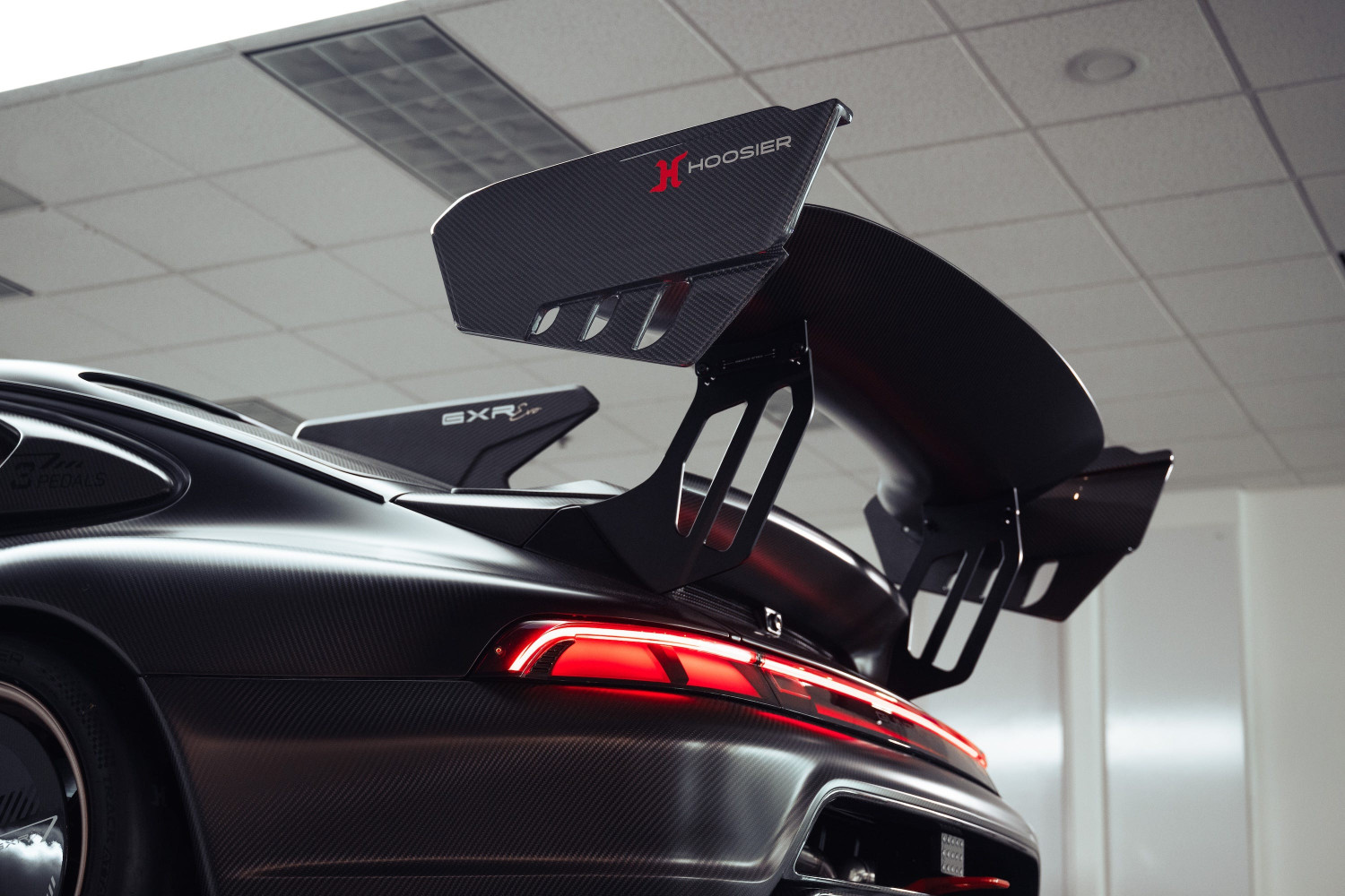 Gunther Werks GXR-EVO Debuts as the Company's Most Extreme Porsche 911 Restomod Yet