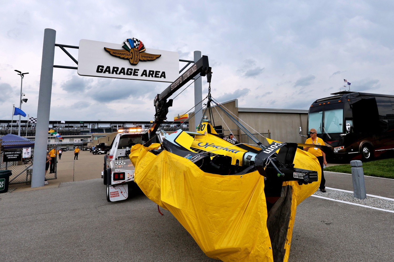 Alexander Rossi Still Hopes to Start Indy 500 After Surgeries